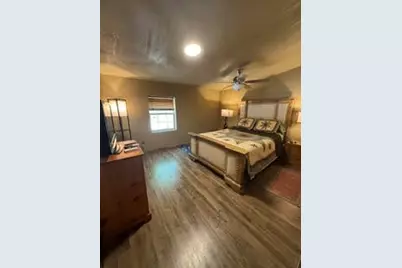 7301 Cr 203A, Liverpool, TX 77584 - Photo 3