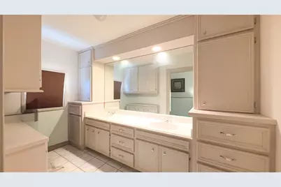 13407 Wells River Drive, Houston, TX 77041 - Photo 9