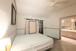 13407 Wells River Dr, Houston, TX 77041 - Photo 5