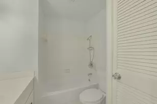 17401 Red Oak Dr, Houston, TX 77090 - Photo 17