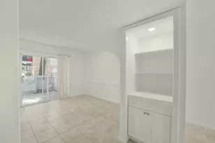 17401 Red Oak Dr, Houston, TX 77090 - Photo 11