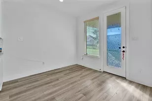 17702 E Sea Rosemary Ct E, Conroe, TX 77385 - Photo 17