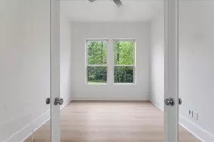 2 Gracenote Pl, Tomball, TX 77375 - Photo 19