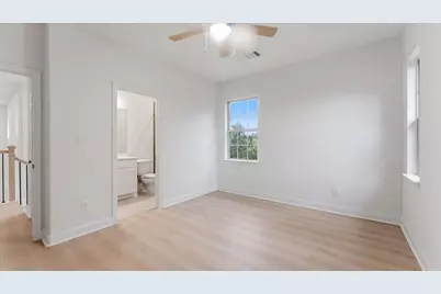 2 Gracenote Place, Tomball, TX 77375 - Photo 33