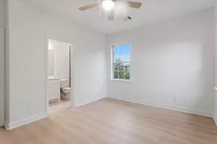2 Gracenote Pl, Tomball, TX 77375 - Photo 33