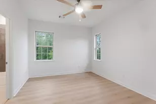 2 Gracenote Pl, Tomball, TX 77375 - Photo 31