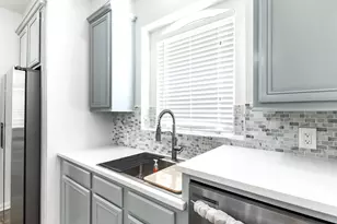 21823 Mystic Point Ct, Katy, TX 77450 - Photo 5