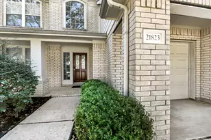 21823 Mystic Point Ct, Katy, TX 77450 - Photo 9
