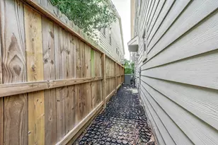 5723 Petty St, Houston, TX 77007 - Photo 37