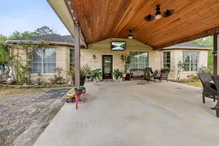 18740 Deer Glen Dr, Conroe, TX 77302 - Photo 9