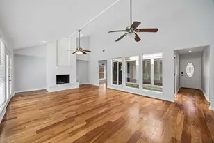 5022 Pine Cliff Dr, Houston, TX 77084 - Photo 9