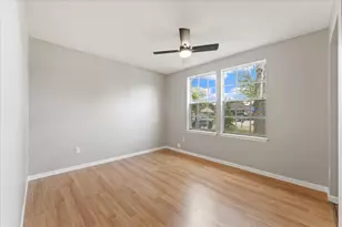 12119 Crystalwood Dr, Houston, TX 77013 - Photo 25