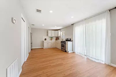 12119 Crystalwood Drive, Houston, TX 77013 - Photo 11