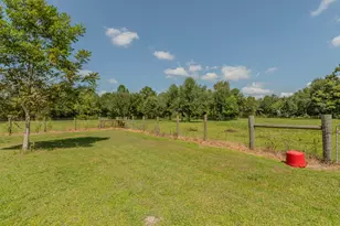 1401 E Buccaneer Dr, Winnie, TX 77665 - Photo 39