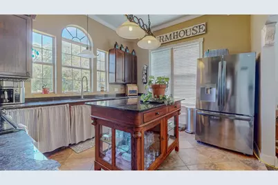 1401 E Buccaneer Drive, Winnie, TX 77665 - Photo 13