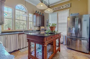 1401 E Buccaneer Dr, Winnie, TX 77665 - Photo 13