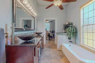 1401 E Buccaneer Dr, Winnie, TX 77665 - Photo 19