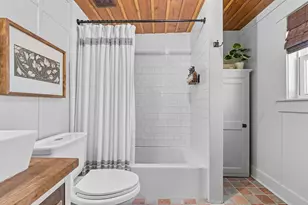 4117 Avenue R, Galveston, TX 77550 - Photo 39