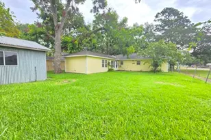 1420 Elm Ave, Bay City, TX 77414 - Photo 19