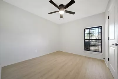 3022 Sparrow Street, Houston, TX 77051 - Photo 29