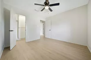 3022 Sparrow St, Houston, TX 77051 - Photo 33