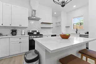 6747 Peerless St, Houston, TX 77021 - Photo 11