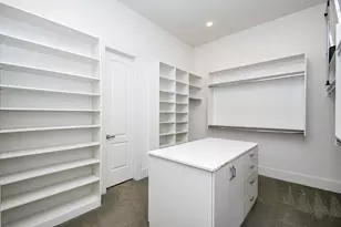 8515 S Rose Terrace Ln, Houston, TX 77055 - Photo 17