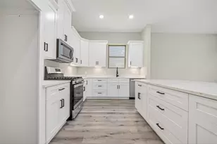 4902 Wunder Wy, Houston, TX 77069 - Photo 9