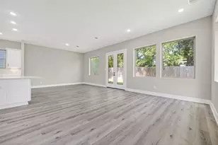 4902 Wunder Wy, Houston, TX 77069 - Photo 11