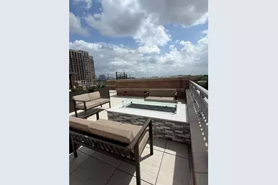 4899 Montrose Boulevard #1414, Houston, TX 77006 - Photo 13