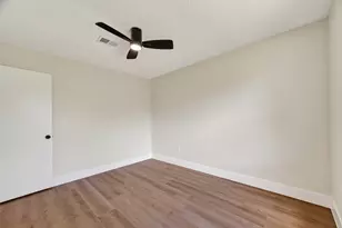 3119 Jewel Ann St, Houston, TX 77082 - Photo 31