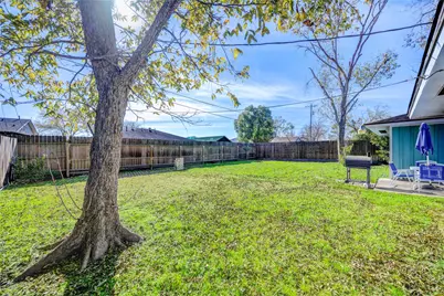 9305 Gettysburg Avenue, Texas City, TX 77591 - Photo 37