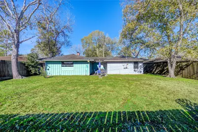 9305 Gettysburg Avenue, Texas City, TX 77591 - Photo 5