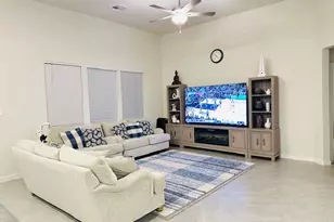 10818 Bodie Hls Dr, Rosharon, TX 77583 - Photo 5