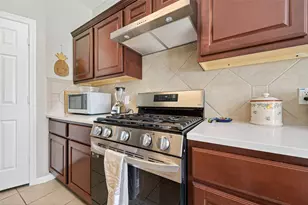 5118 Cove Creek, Baytown, TX 77523 - Photo 21