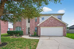 5118 Cove Creek, Baytown, TX 77523 - Photo 3