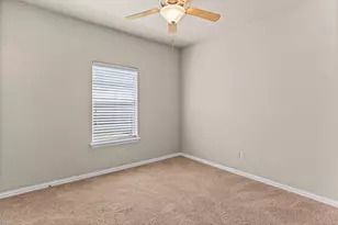 201 Chelsea Ct, Granbury, TX 76049 - Photo 17