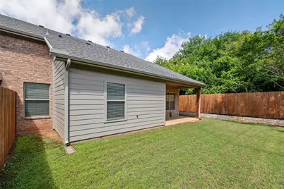 201 Chelsea Court, Granbury, TX 76049 - Photo 25