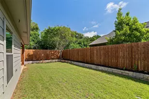 201 Chelsea Ct, Granbury, TX 76049 - Photo 27