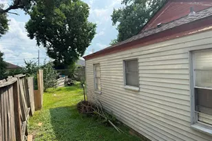 418 E 1st St, Deer Park, TX 77536 - Photo 5