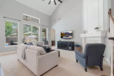 63 W Canyon Wren Circle, The Woodlands, TX 77389 - Photo 11