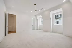 13 Wentworth Gate Path, Houston, TX 77027 - Photo 39