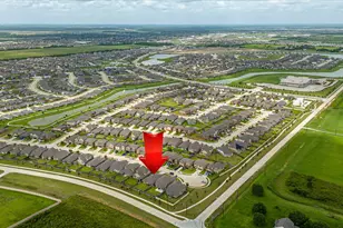 10842 Clfs Vw Dr, Iowa Colony, TX 77583 - Photo 47
