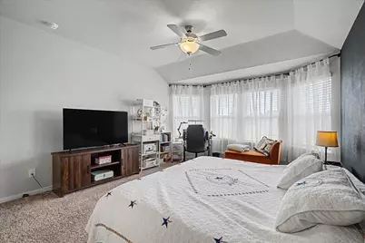 10842 Cliffs View Drive, Iowa Colony, TX 77583 - Photo 19