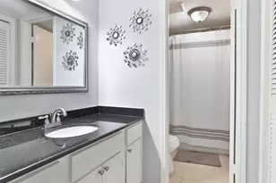 5005 Georgi Ln, Houston, TX 77092 - Photo 7