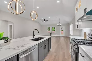 8125 Wetherby Ln, Houston, TX 77075 - Photo 15