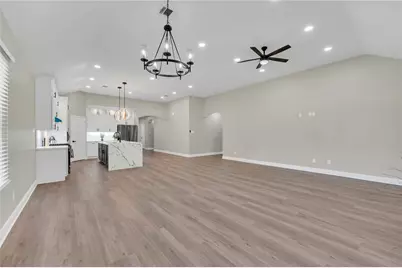 8125 Wetherby Lane, Houston, TX 77075 - Photo 17