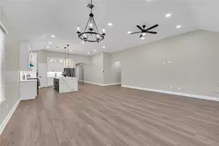 8125 Wetherby Ln, Houston, TX 77075 - Photo 17