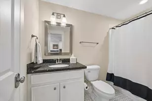 1004 Aurora St, Houston, TX 77009 - Photo 17