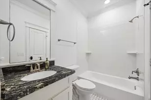 1004 Aurora St, Houston, TX 77009 - Photo 21